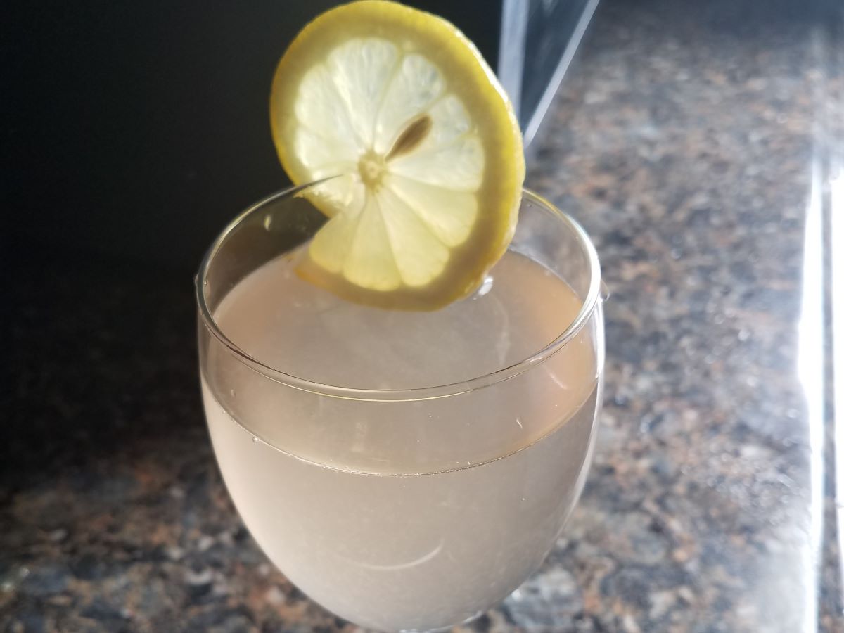 Apple Cider Vinegar & Lemon Tonic: A Refreshing Boost for Your Day