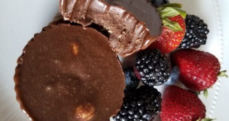 Irresistible Keto Chocolate Fat Bombs – Your Perfect Sweet and Crunchy Treat